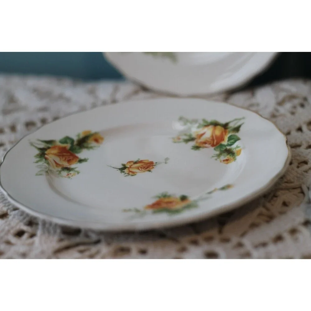 Canonsburg Yellow Rose Bread & Butter Plates 